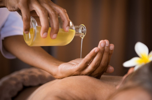 مساج الزيت Oil Massage